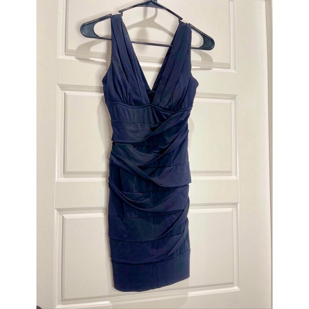 Emerald Sundae size S black bodycon sexy dress
